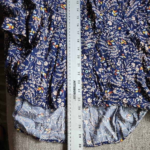 Maeve Anthropologie Navy Floral Peplum Blouse Size Small - Picture 12 of 13